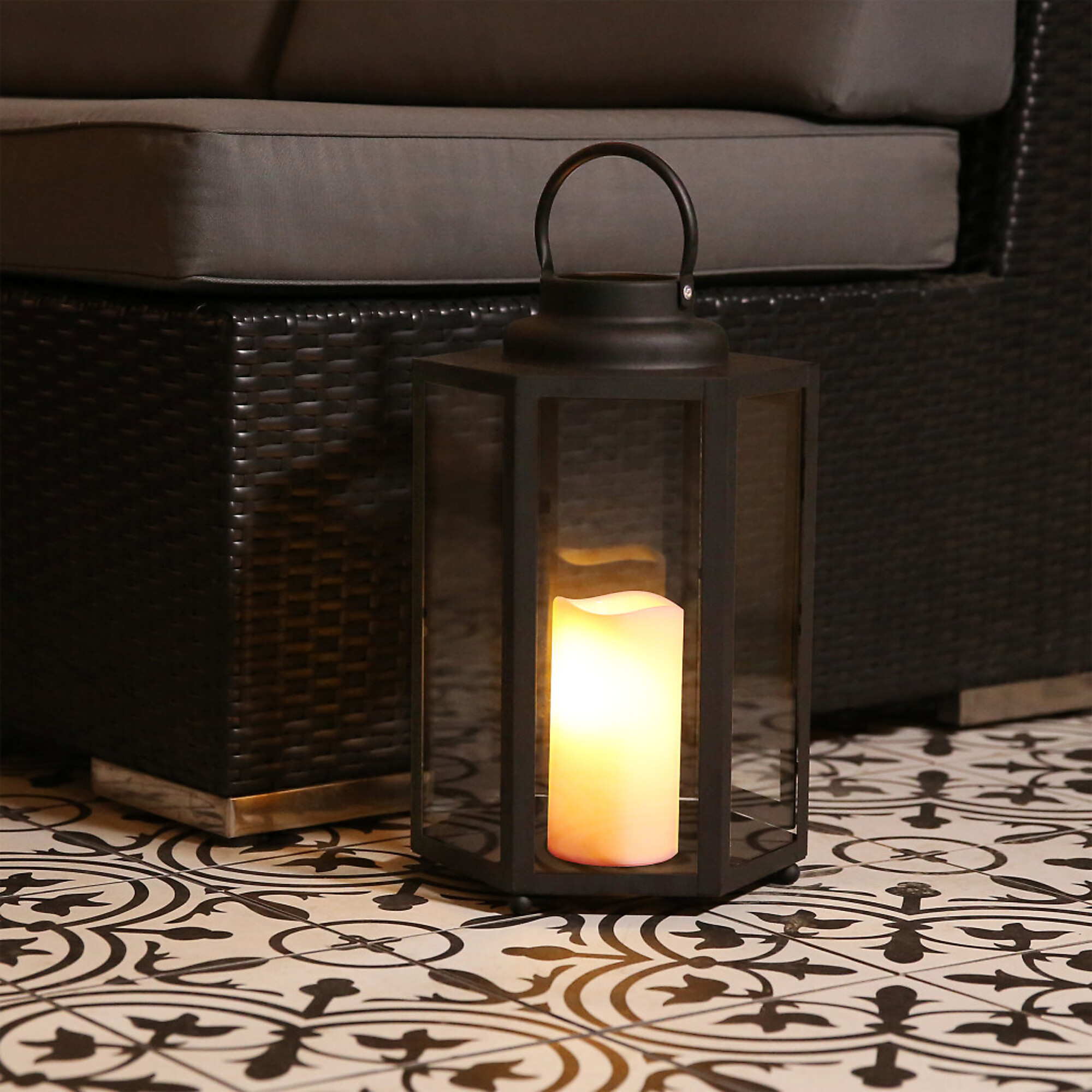 Alpine Corporation, Hexagonal Candlelit Lantern W.White LEDs,Black (S), Color Black, Watts 0 Included (qty.) 1 Model# IVY104HH-S